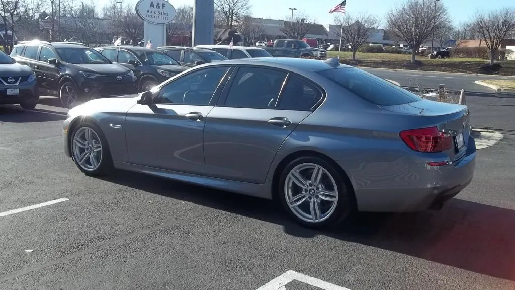 2015 BMW 535i — photo 5 of 17