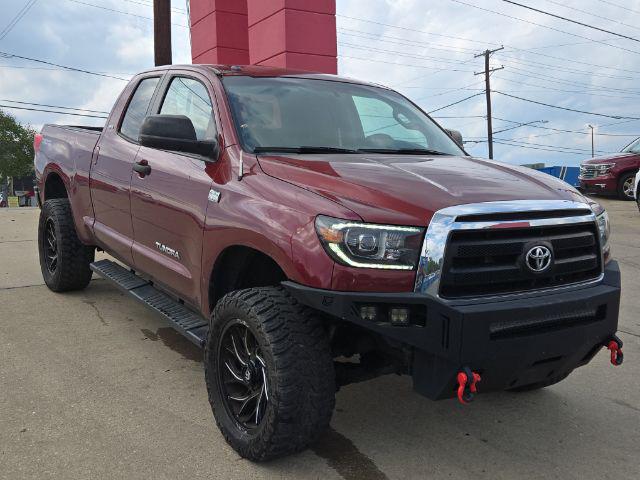 2010 Toyota Tundra Pickup Truck Four-Wheel Drive 5-Speed Automatic Overdrive