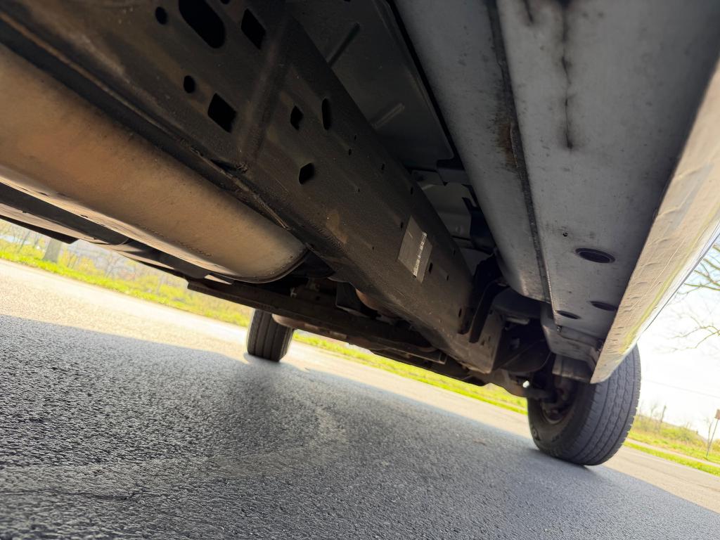 2014 Chevrolet Express Cargo Work Van - Photo 21