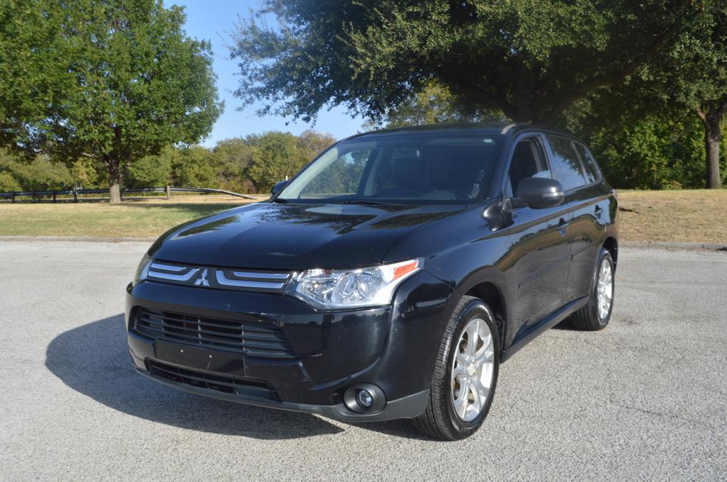 Black 2014 Mitsubishi Outlander SUV / Crossover Front-Wheel Drive 6-Speed Automatic