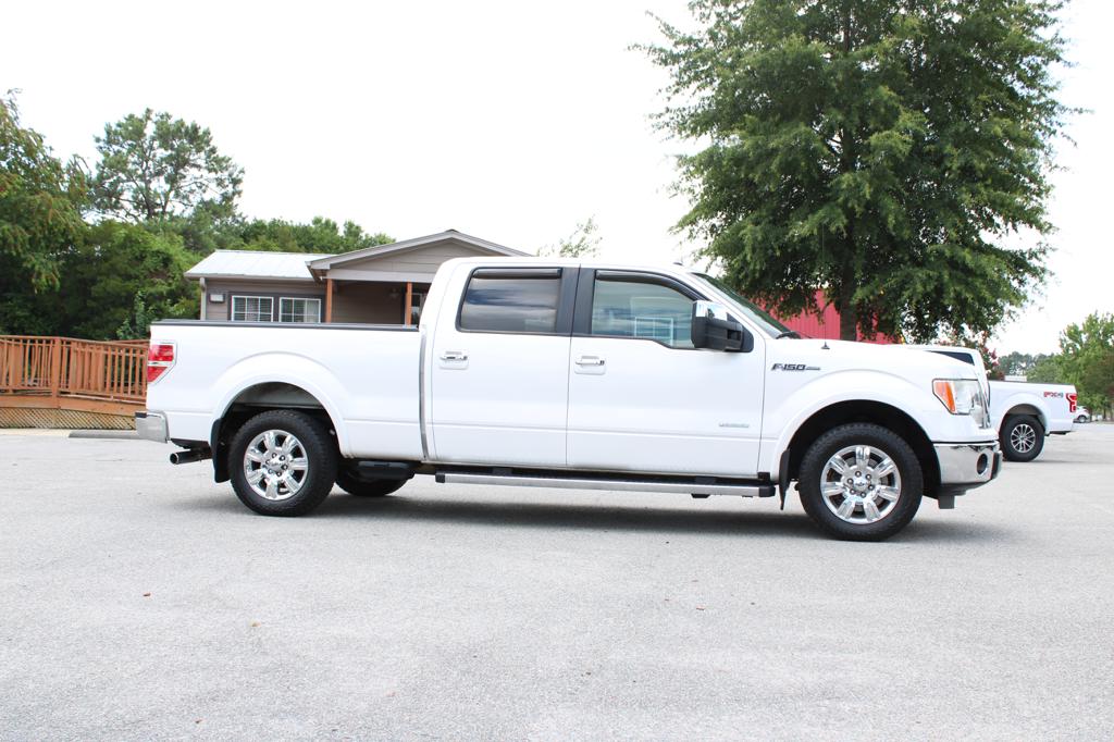 View vehicle photo 5