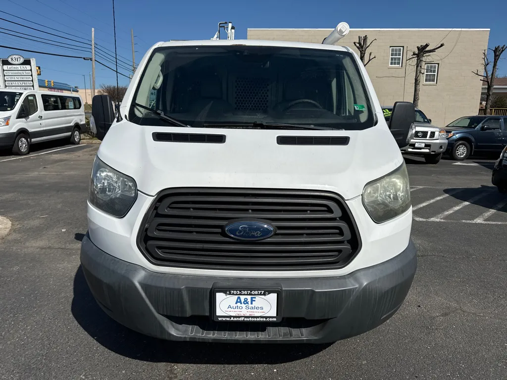 2015 Ford Transit T-250 — photo 2 of 24