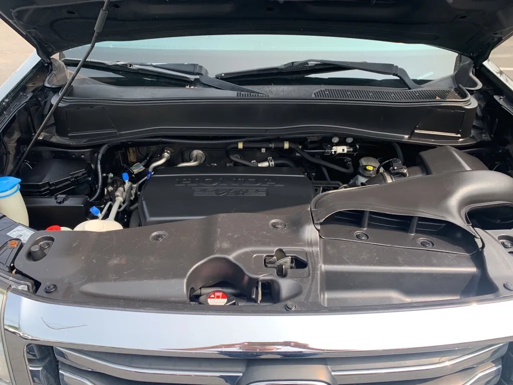 2014 Honda Pilot Touring — photo 24 of 25