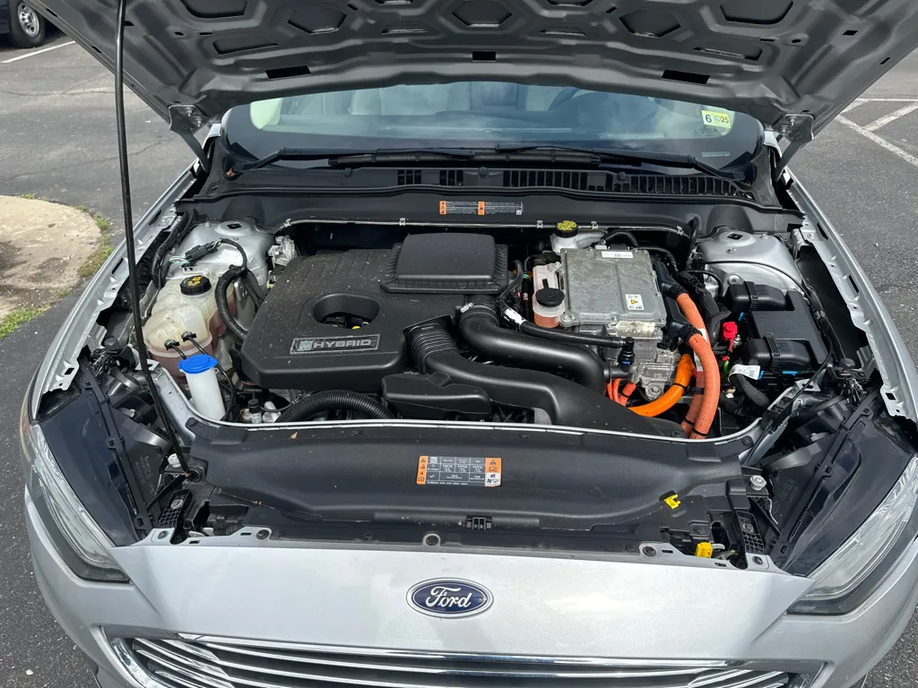 2019 Ford Fusion SE — photo 20 of 23