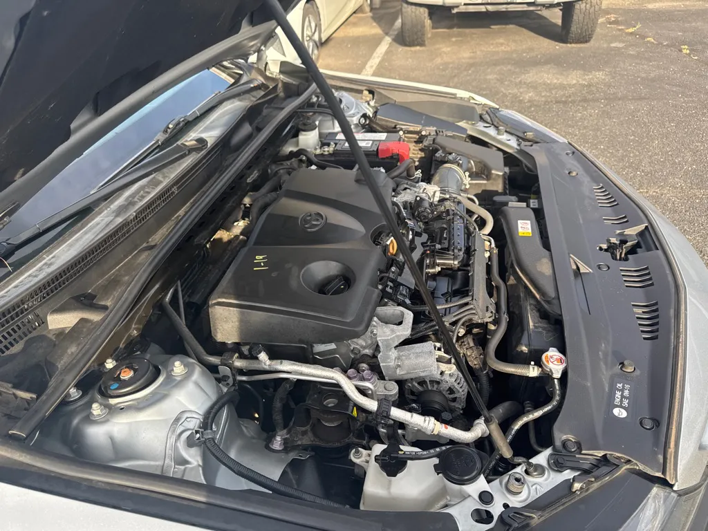 2021 Toyota Camry SE — photo 20 of 21