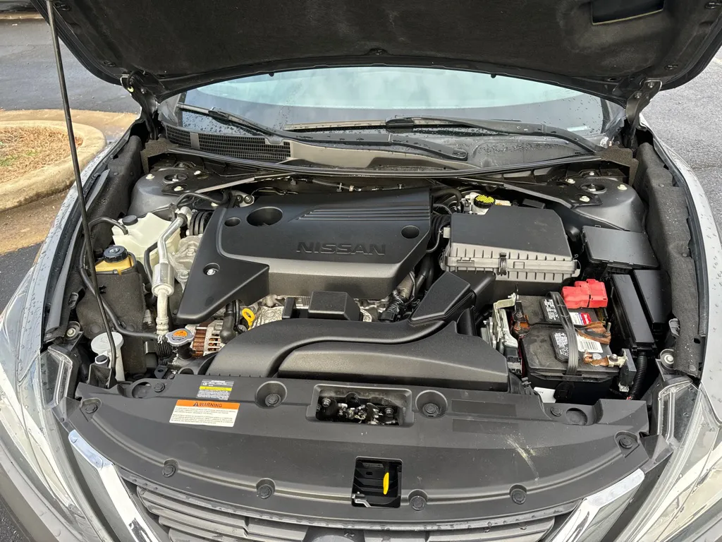 2018 Nissan Altima S — photo 19 of 21