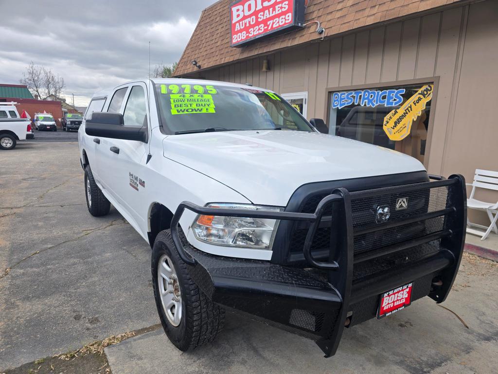 2017 RAM 3500 Tradesman Crew Cab 4WD Pickup Truck Four-Wheel Drive 6-Speed Automatic