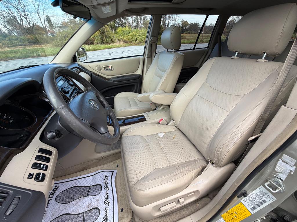2003 Toyota Highlander - Photo 11
