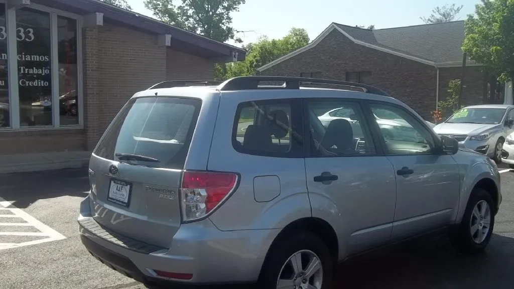 2012 Subaru Forester 2.5X — photo 7 of 14