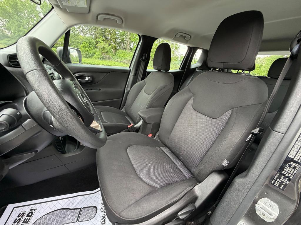 2016 Jeep Renegade Sport - Photo 11