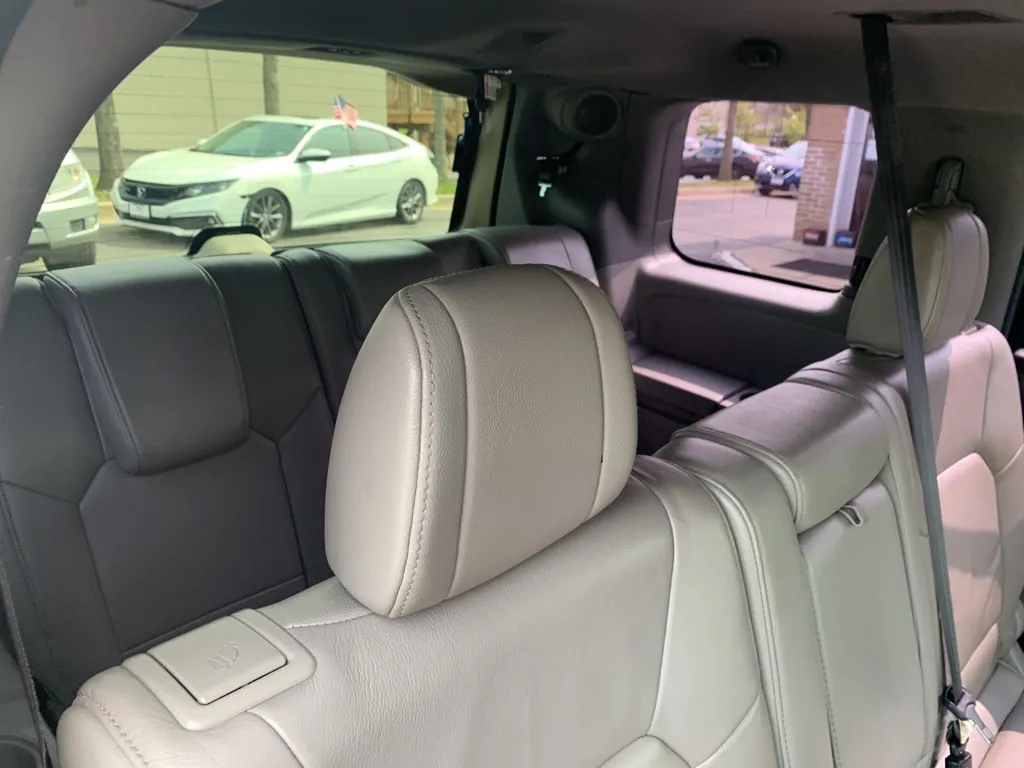 2014 Honda Pilot Touring — photo 13 of 25
