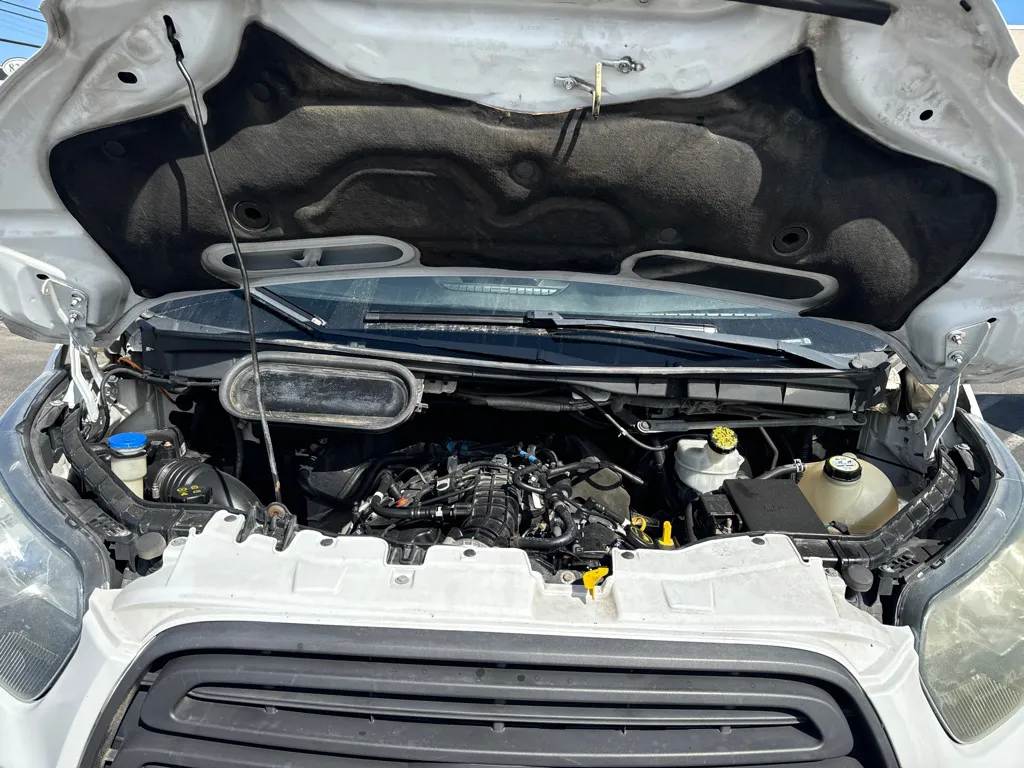 2015 Ford Transit T-250 — photo 22 of 24