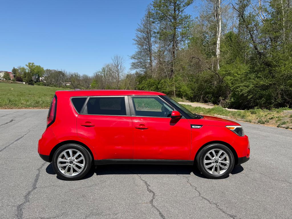 2017 Kia Soul + - Photo 7