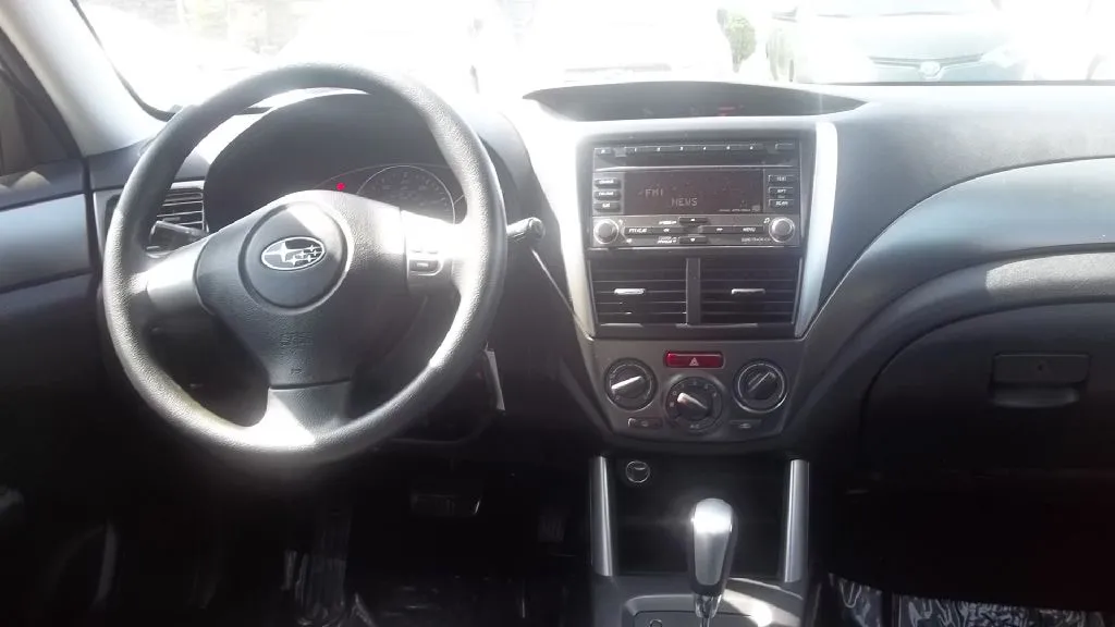 2012 Subaru Forester 2.5X — photo 8 of 14