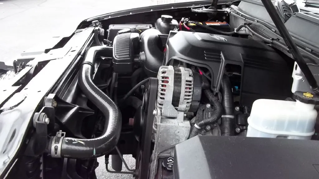 2011 Chevrolet Suburban 1500 Ltz — foto 24 de 24