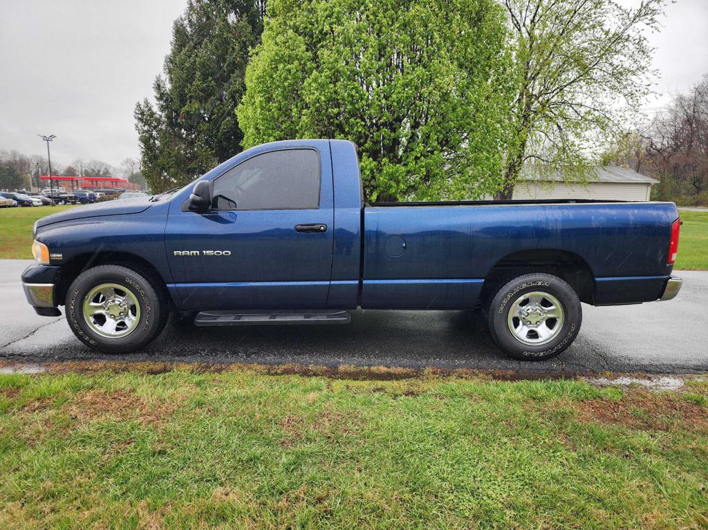 2005 Dodge RAM 1500 SLT RWD