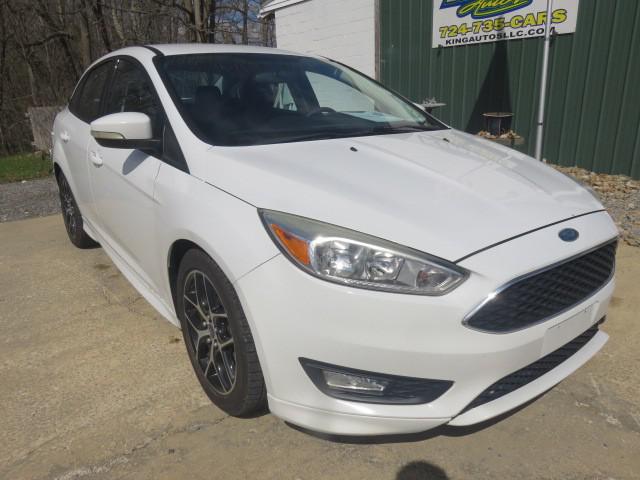 White 2015 Ford Focus SE Sedan Front-Wheel Drive Automatic