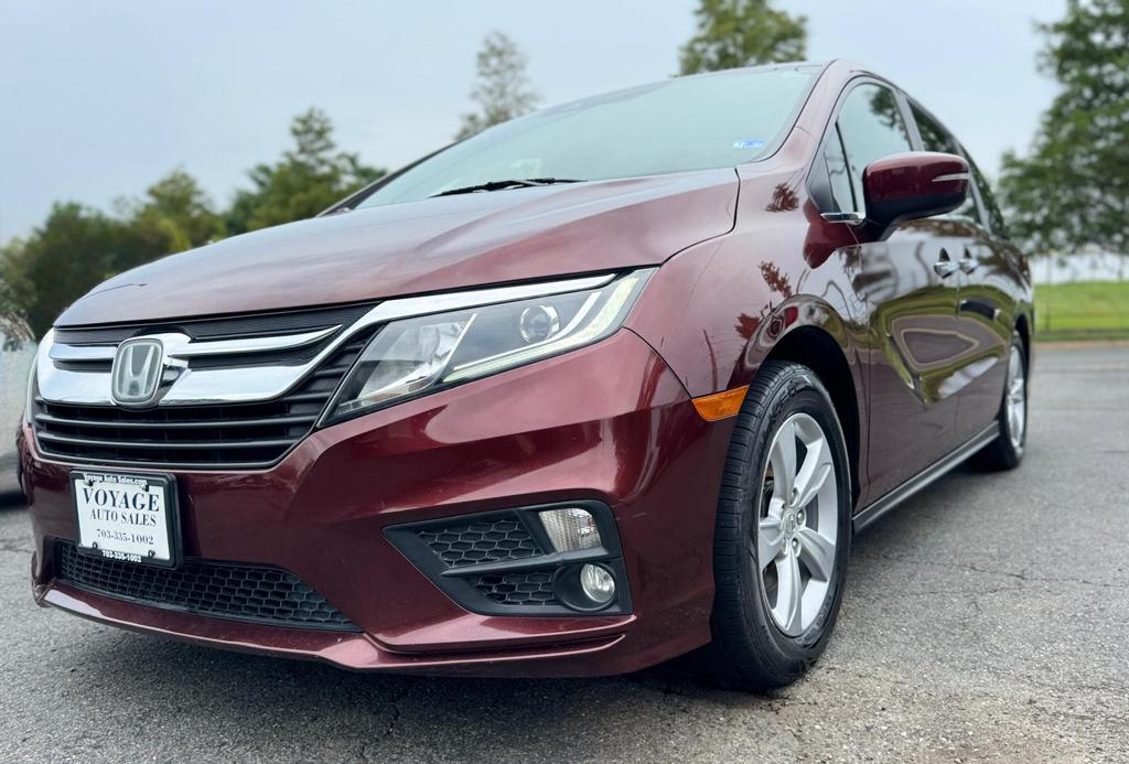 Red (Burgundy) 2018 Honda Odyssey Minivan Front-Wheel Drive 9-Speed Automatic