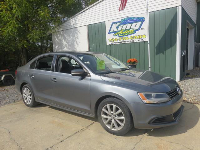 Gray 2014 Volkswagen Jetta Sedan Front-Wheel Drive 5-Speed Manual