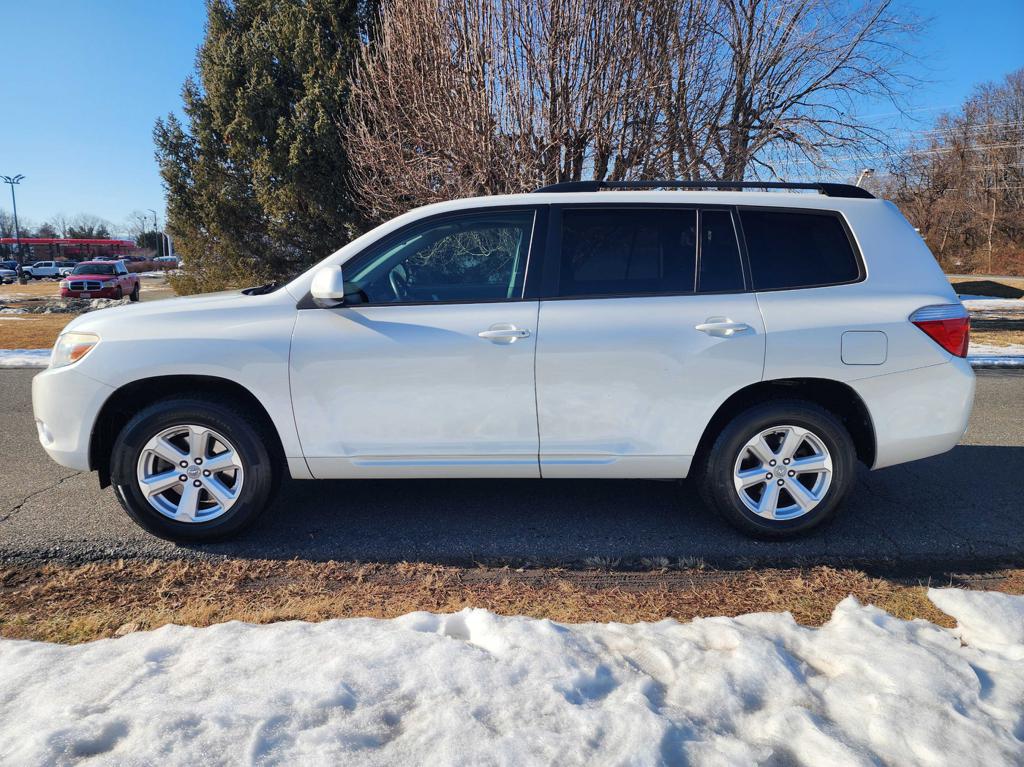 2010 Toyota Highlander SE
