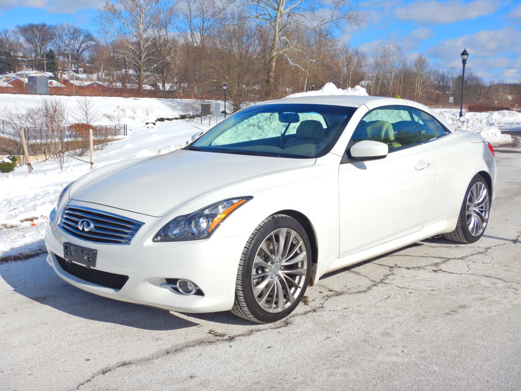 2013 INFINITI G37 Convertible RWD