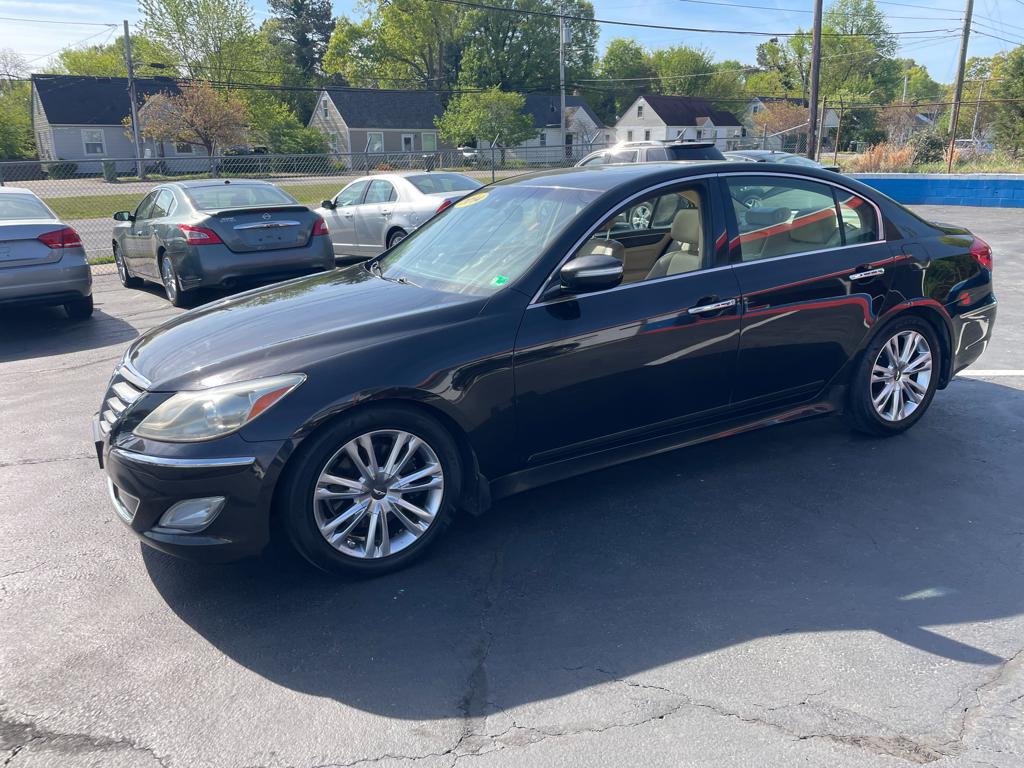 2014 Hyundai Genesis 3.8 RWD