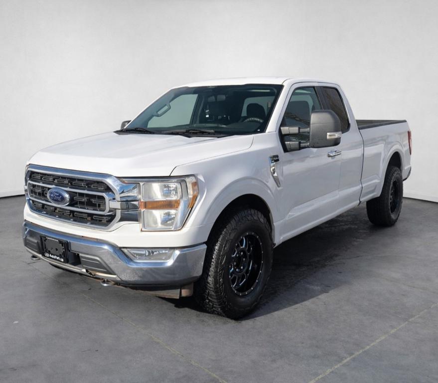 2021 Ford F-150 XLT SuperCab 4WD Blanco Camioneta Todo terreno 6 velocidades Automática