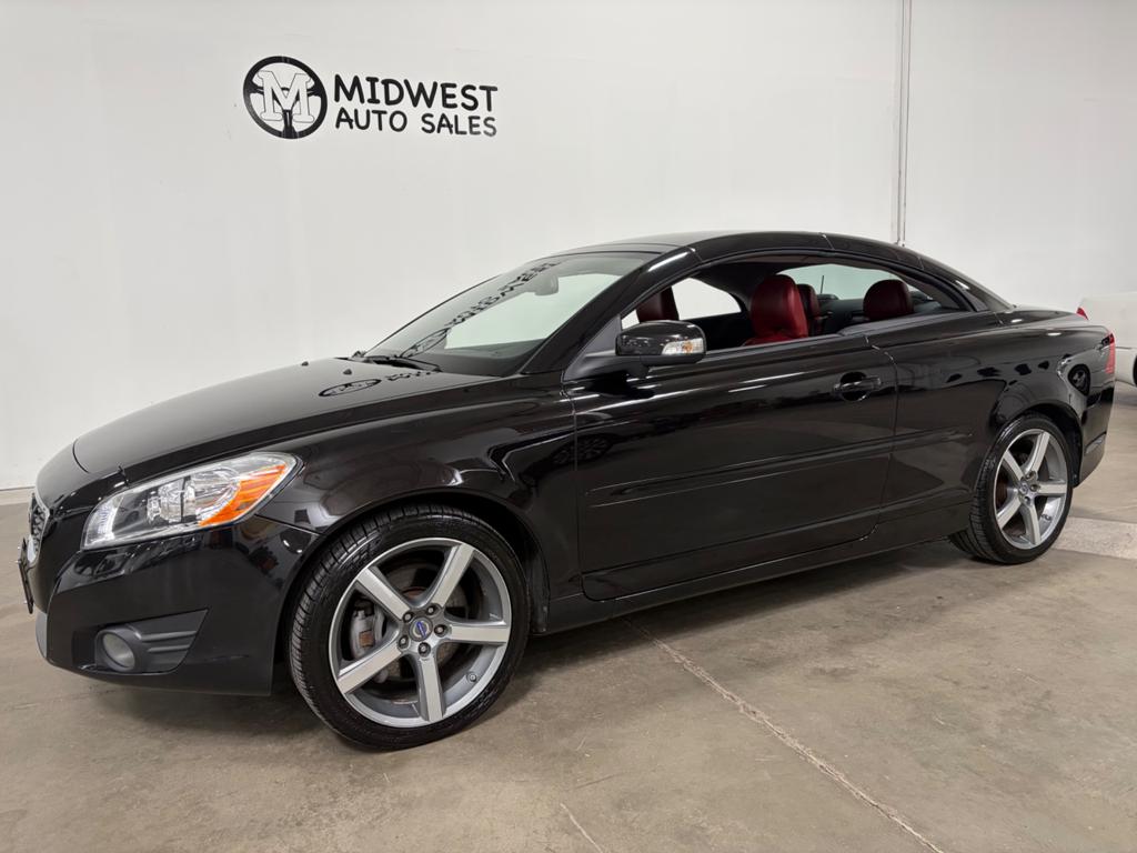 2011 Volvo C70 T5