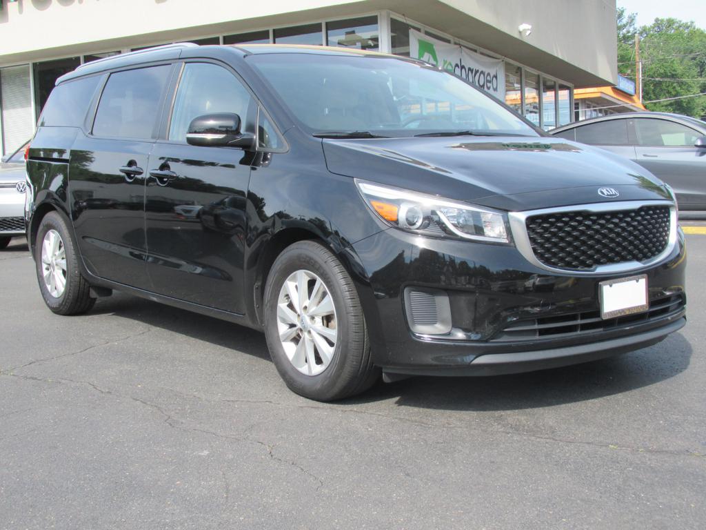 2016 Kia Sedona LX