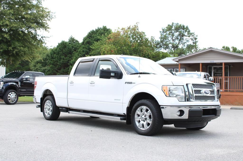 View vehicle photo 4