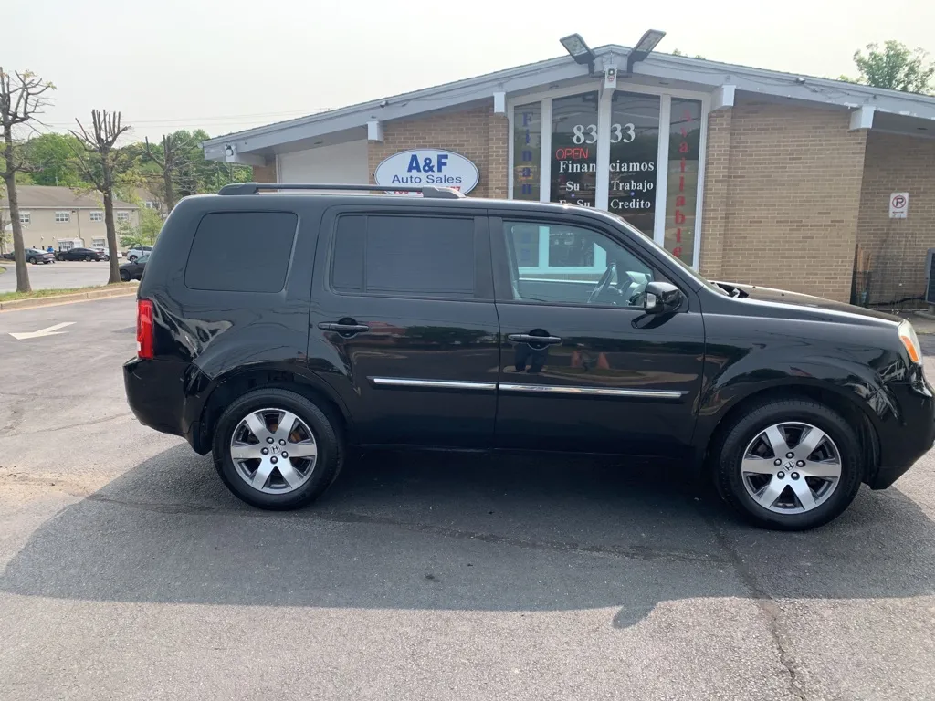 2014 Honda Pilot Touring — photo 10 of 25