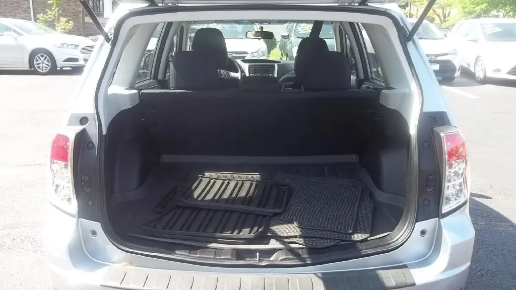 2012 Subaru Forester 2.5X — photo 10 of 14