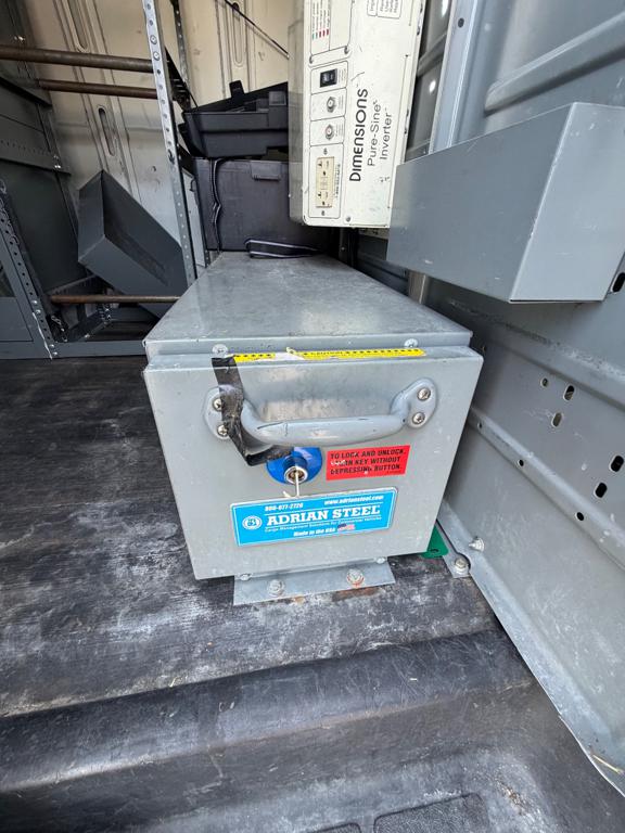 2014 Chevrolet Express Cargo Work Van - Photo 15