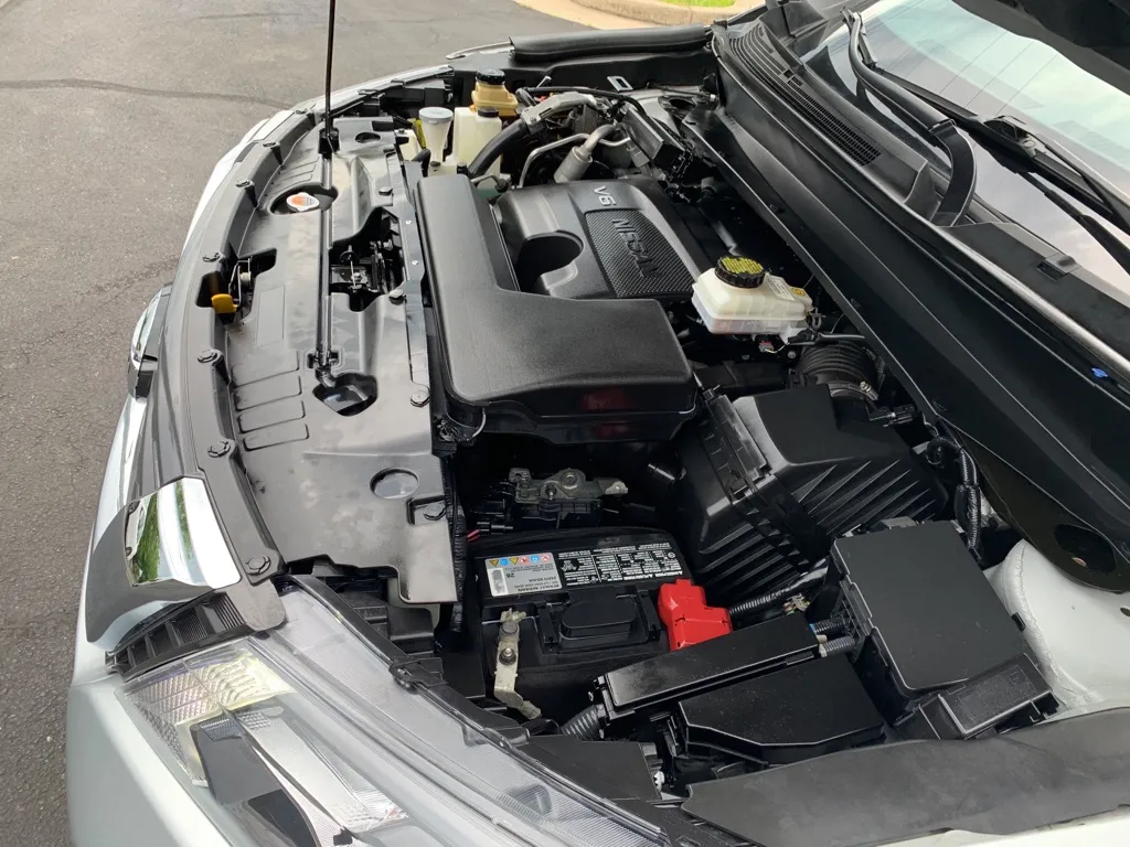 2019 Nissan Pathfinder SV — foto 19 de 21