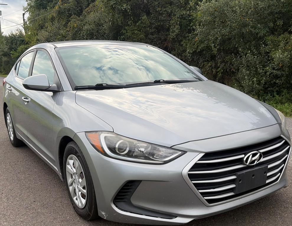 2017 Hyundai Elantra SE FWD