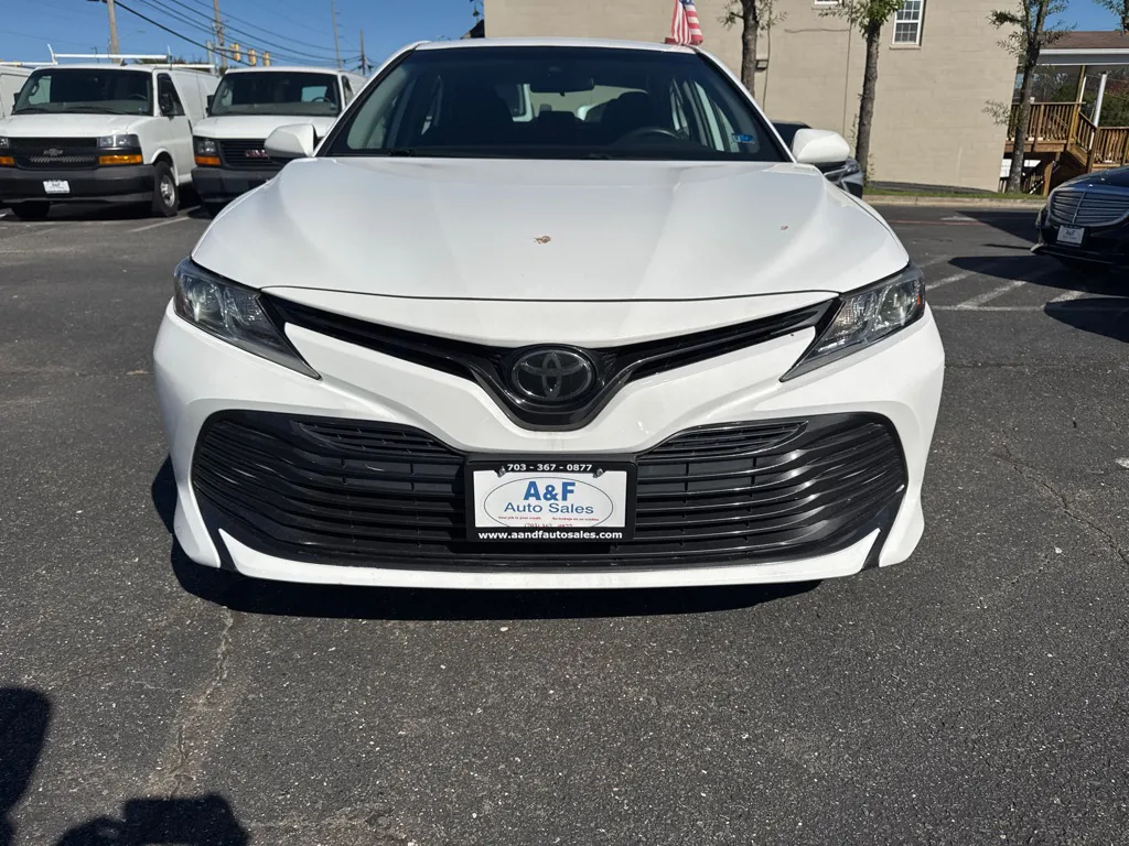 2019 Toyota Camry L — foto 22 de 22