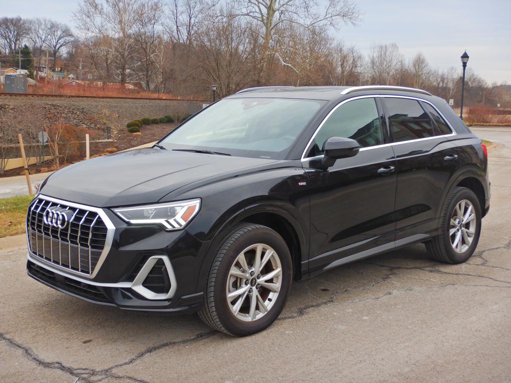 2025 Audi Q3 quattro Premium S Line 45 TFSI