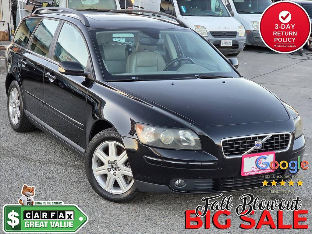 Black 2005 Volvo V50 Wagon Front-Wheel Drive