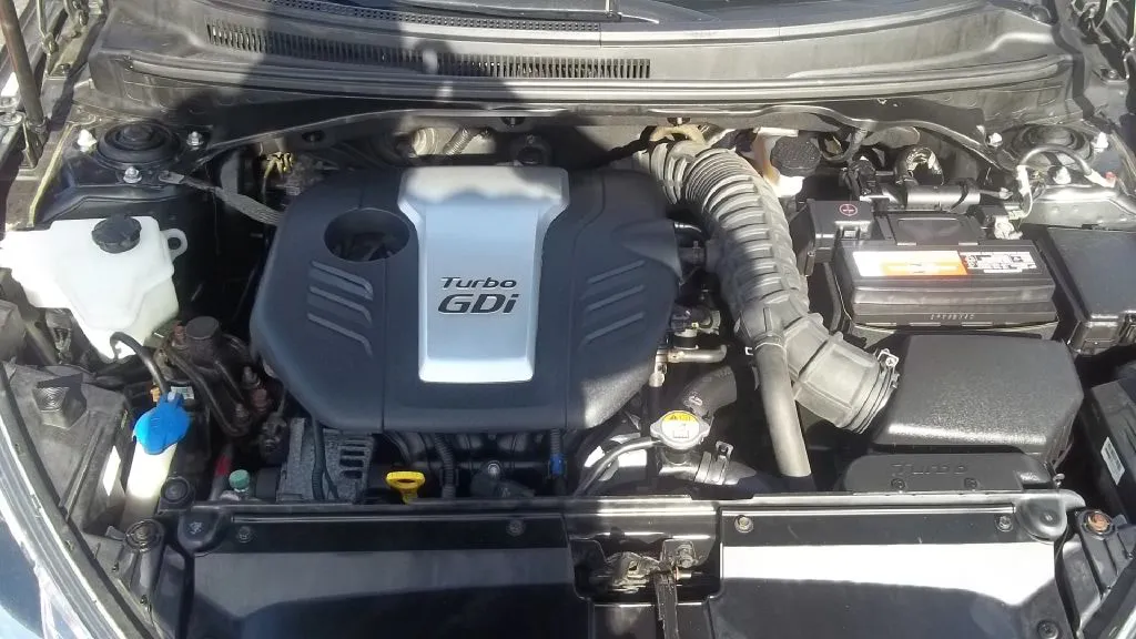 2013 Hyundai Veloster Turbo — photo 18 of 19