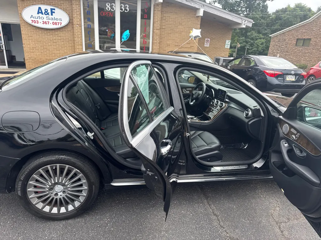 2015 Mercedes-Benz C-Class C 300 4MATIC — photo 12 of 24