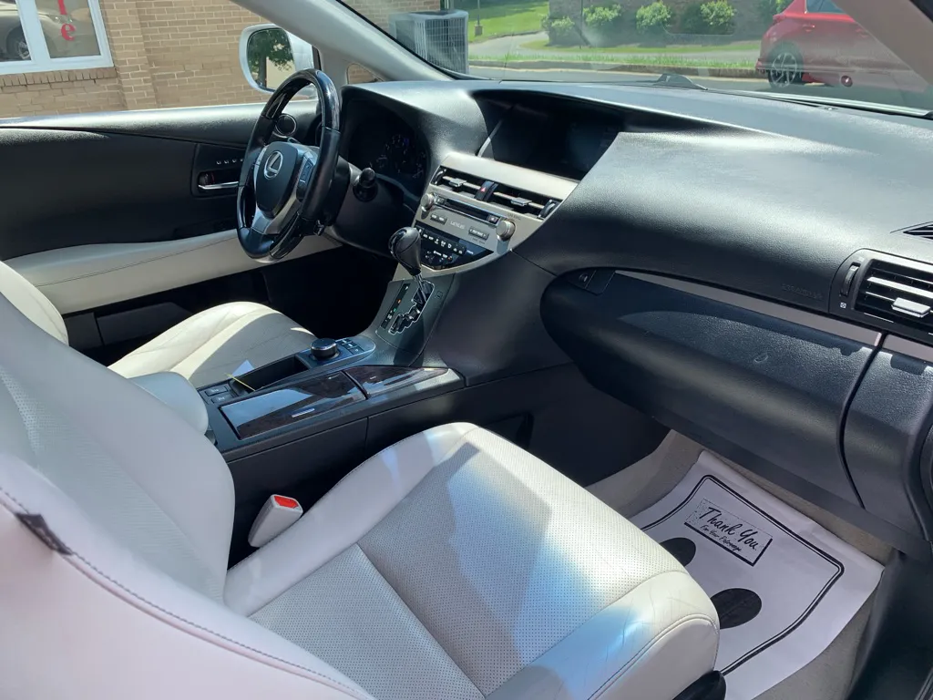 2015 Lexus RX 350 Base — photo 9 of 24
