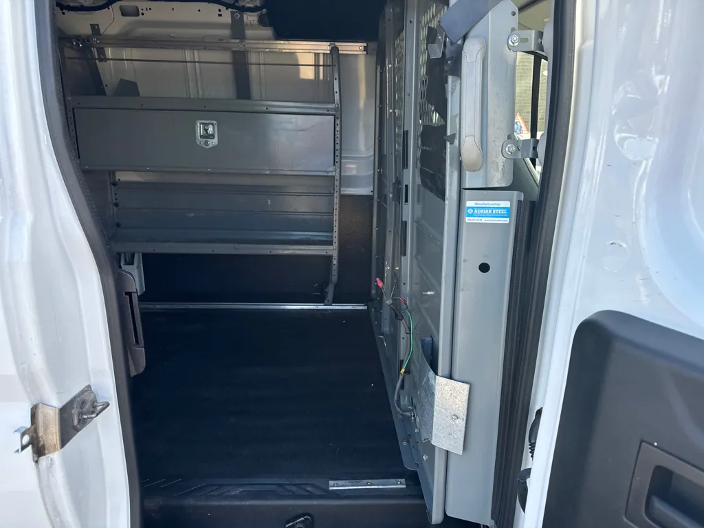 2015 Ford Transit T-250 — photo 12 of 24