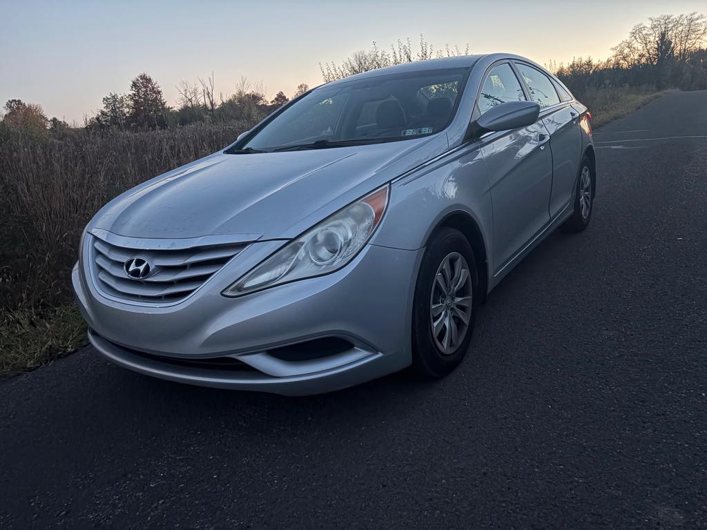  2011 Hyundai Sonata GLS FWD   