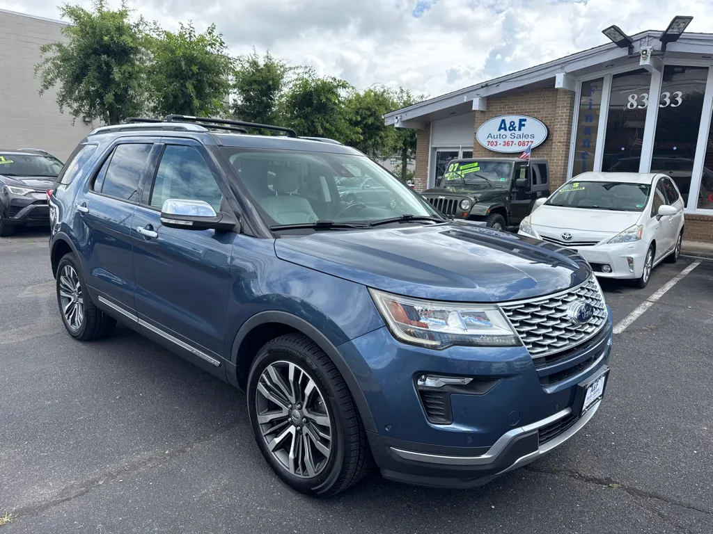 2019 Ford Explorer Platinum — photo 1 of 24