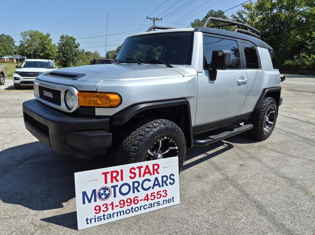Silver 2008 Toyota FJ Cruiser SUV / Crossover 4X2 5-Speed Automatic