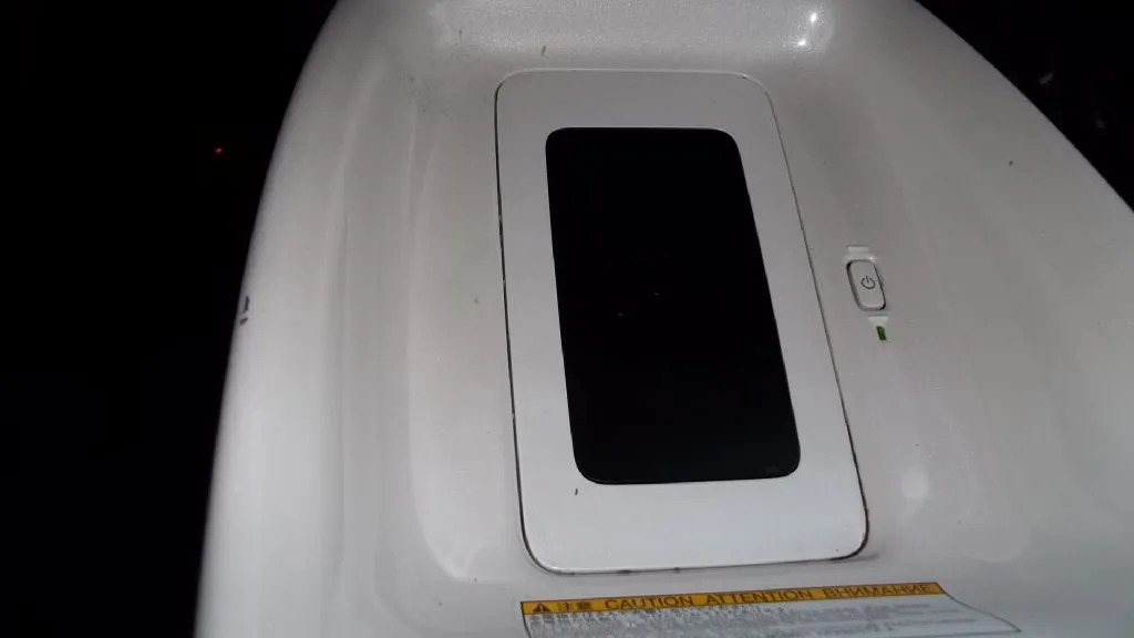 2016 Toyota Prius Three — foto 15 de 20