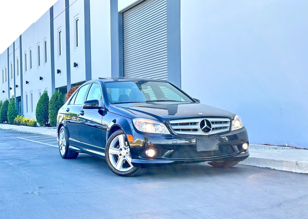 Black 2010 Mercedes-Benz C-Class Sedan Rear-Wheel Drive 7-Speed Automatic