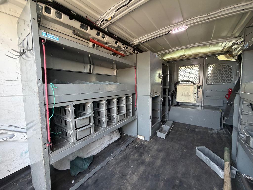 2014 Chevrolet Express Cargo Work Van - Photo 13