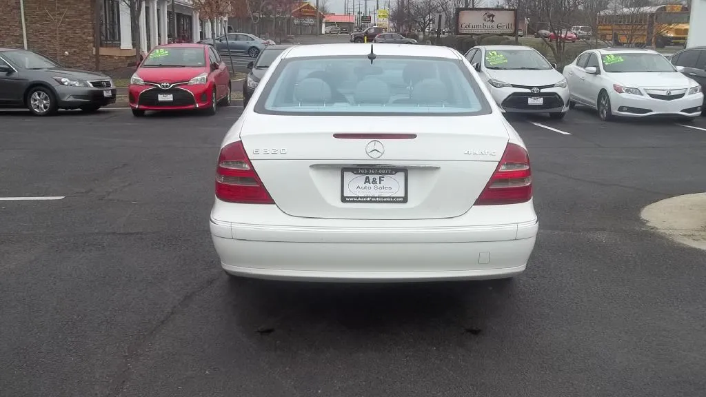 2004 Mercedes-Benz E 320 4MATIC — photo 20 of 30