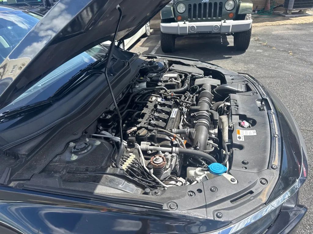 2020 Honda Accord EX-L — photo 18 of 18